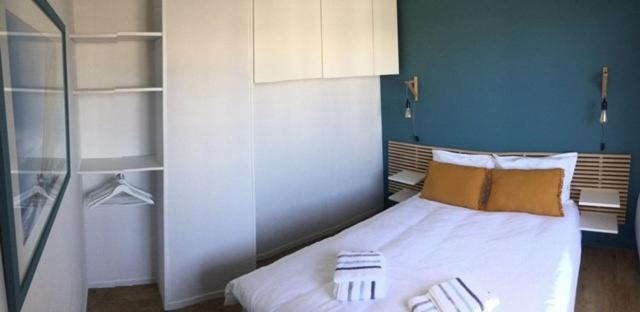 Apartment Superbe T3 Les Pieds Dans L'eau, Parking, Piscine En Ete