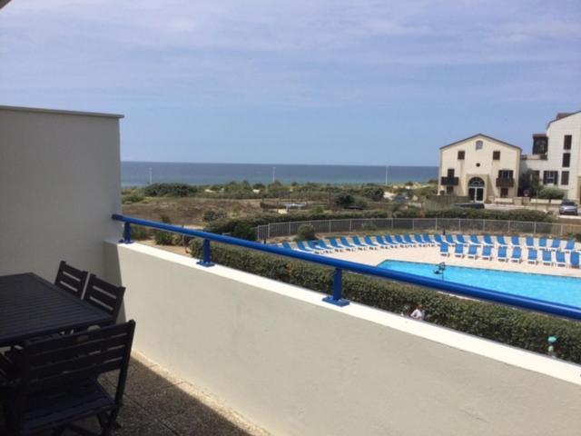 Superbe T3 Les Pieds Dans L'eau, Parking, Piscine En Ete Apartment *